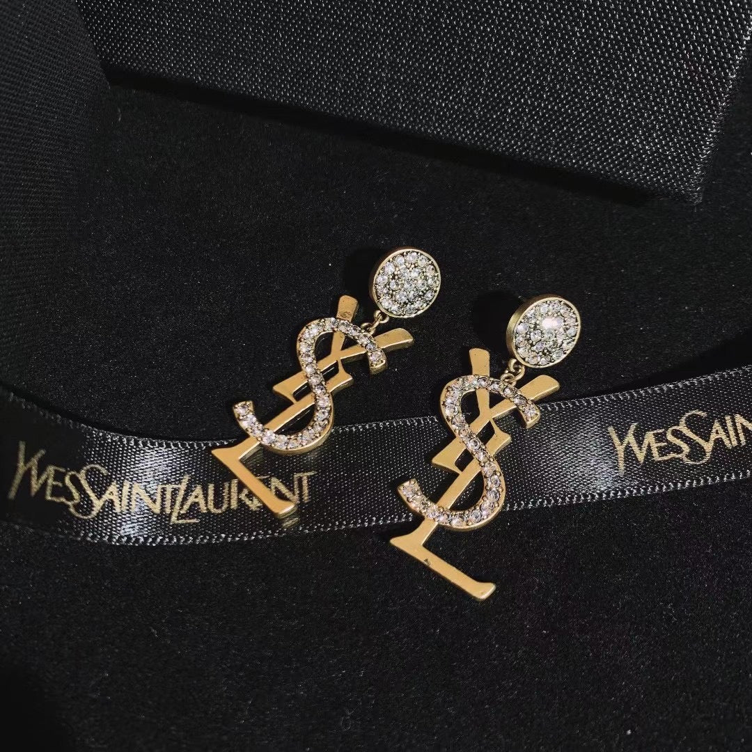Women's Versatile, Simple and Fashionable 💎 14K Gold-plated Earrings