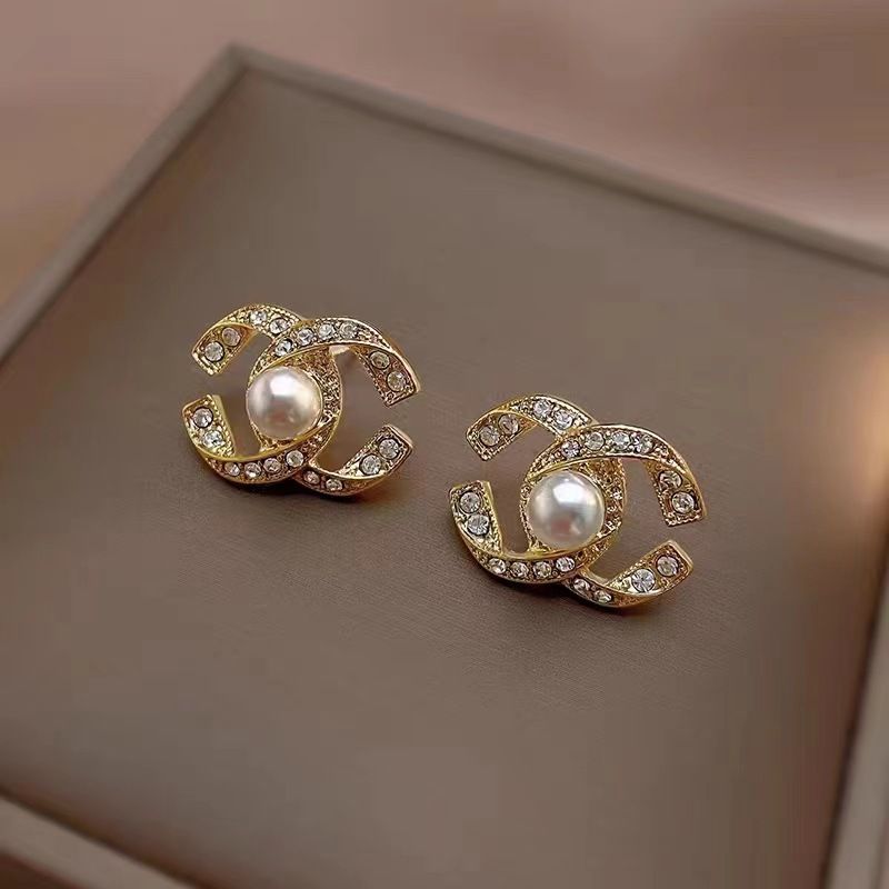 Stylish and elegant clip-on earrings for women