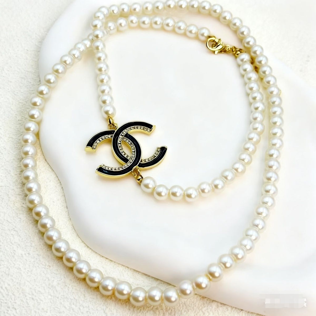 Luxury high-end Necklace