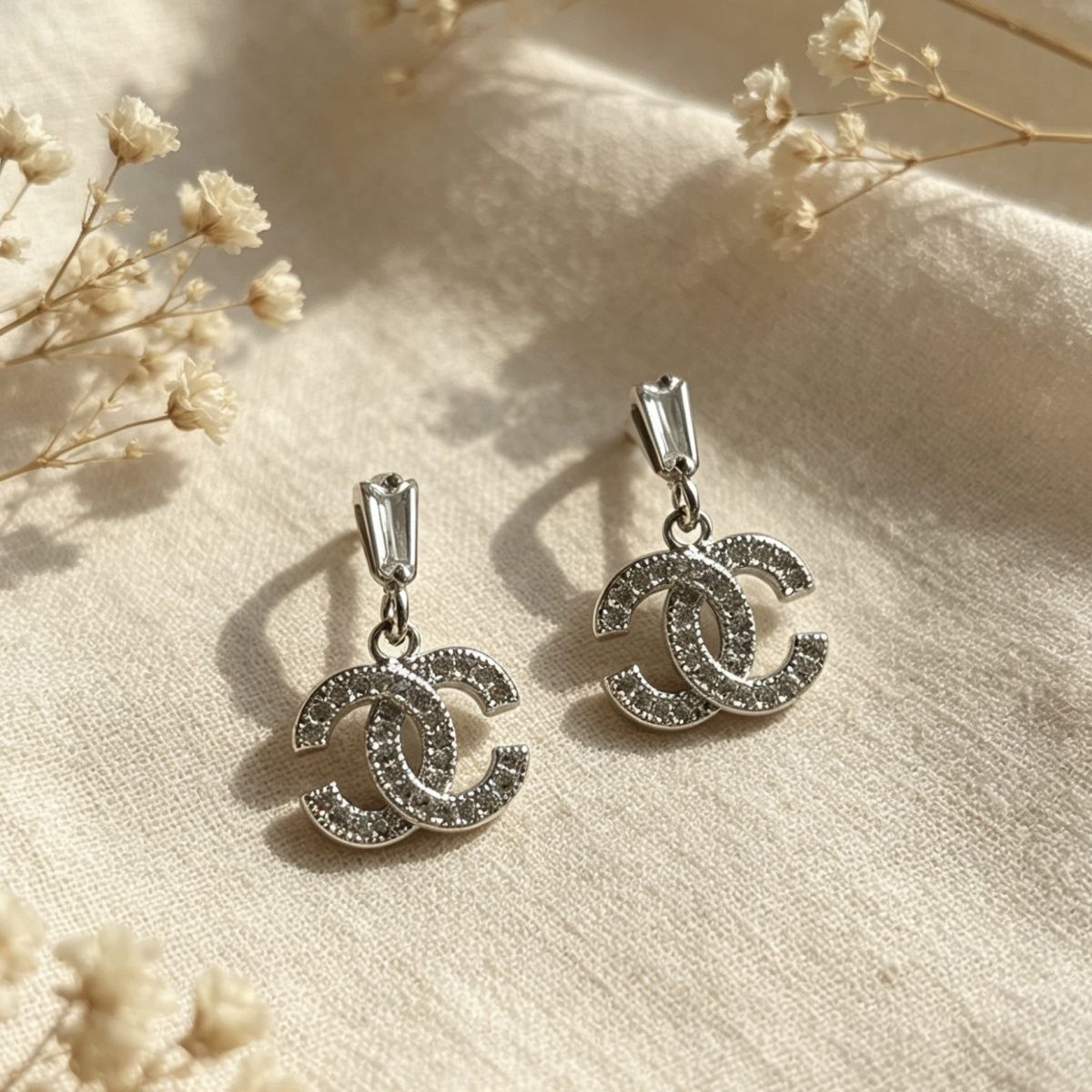 Women's classic gold earrings