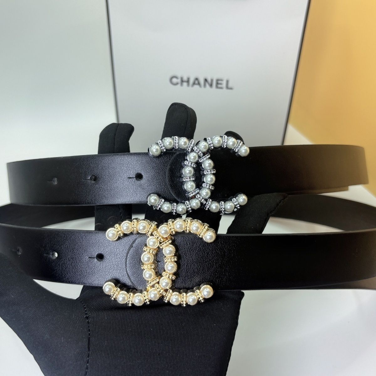 Women's Fashionable Waist Chain Accessory for Summer