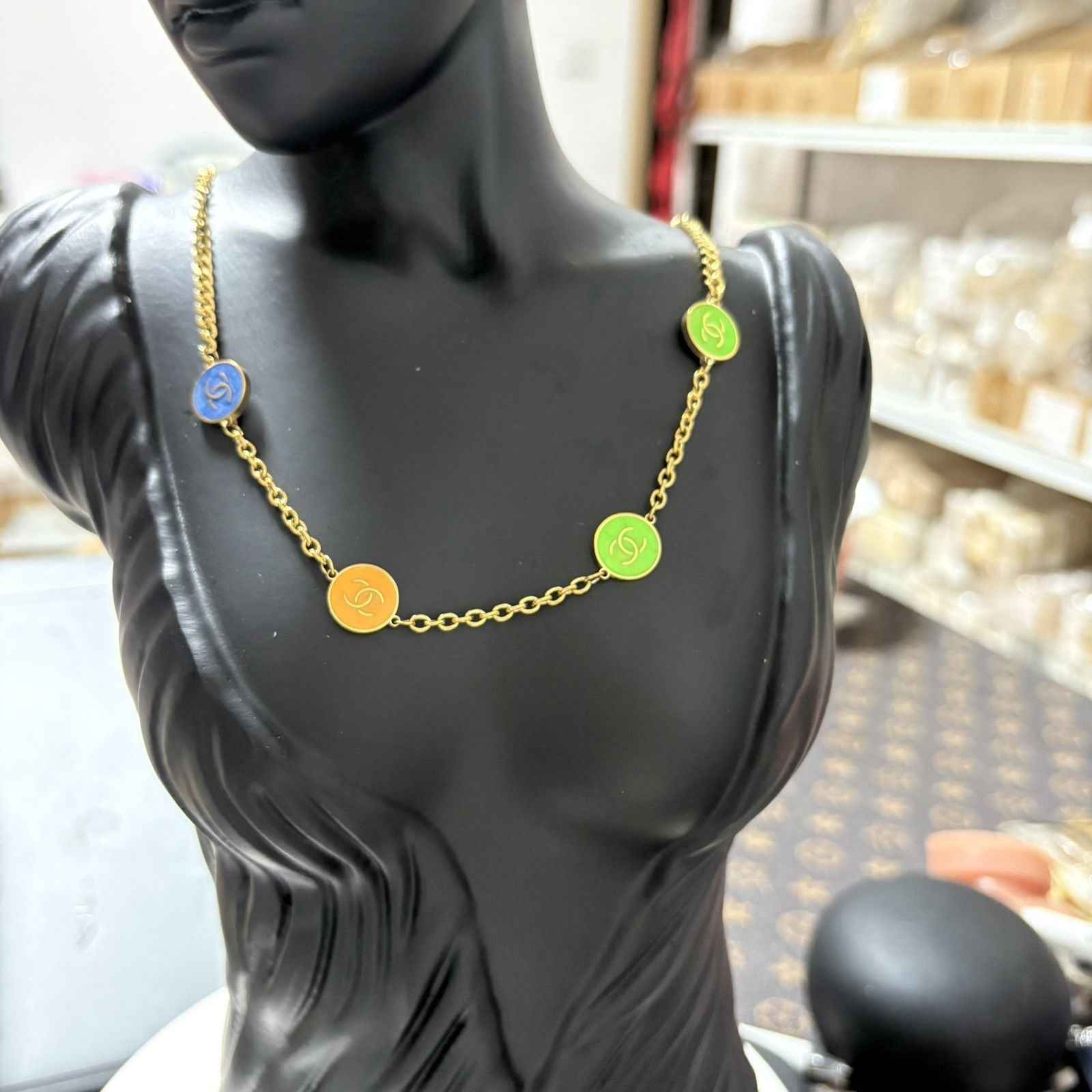 High-end and stylish collarbone necklace