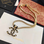 Fashionable and luxurious necklace
