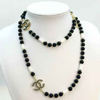 Fashionable and luxurious necklace