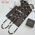 Fashionable and luxurious necklace