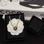 Fashionable retro French necklace