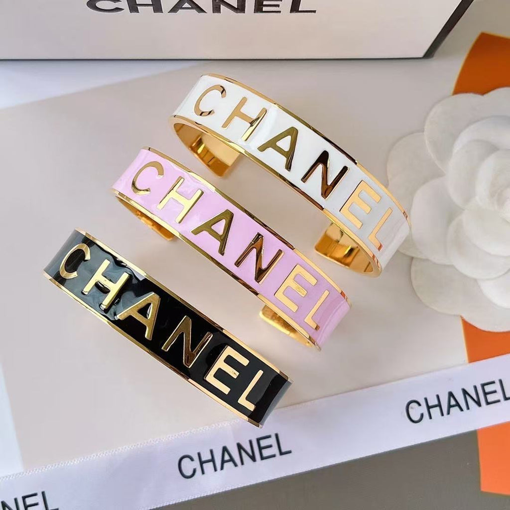 18K Gold Fashion Bracelet