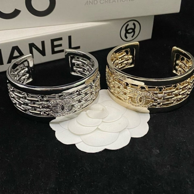 18K Gold Luxury Bracelet