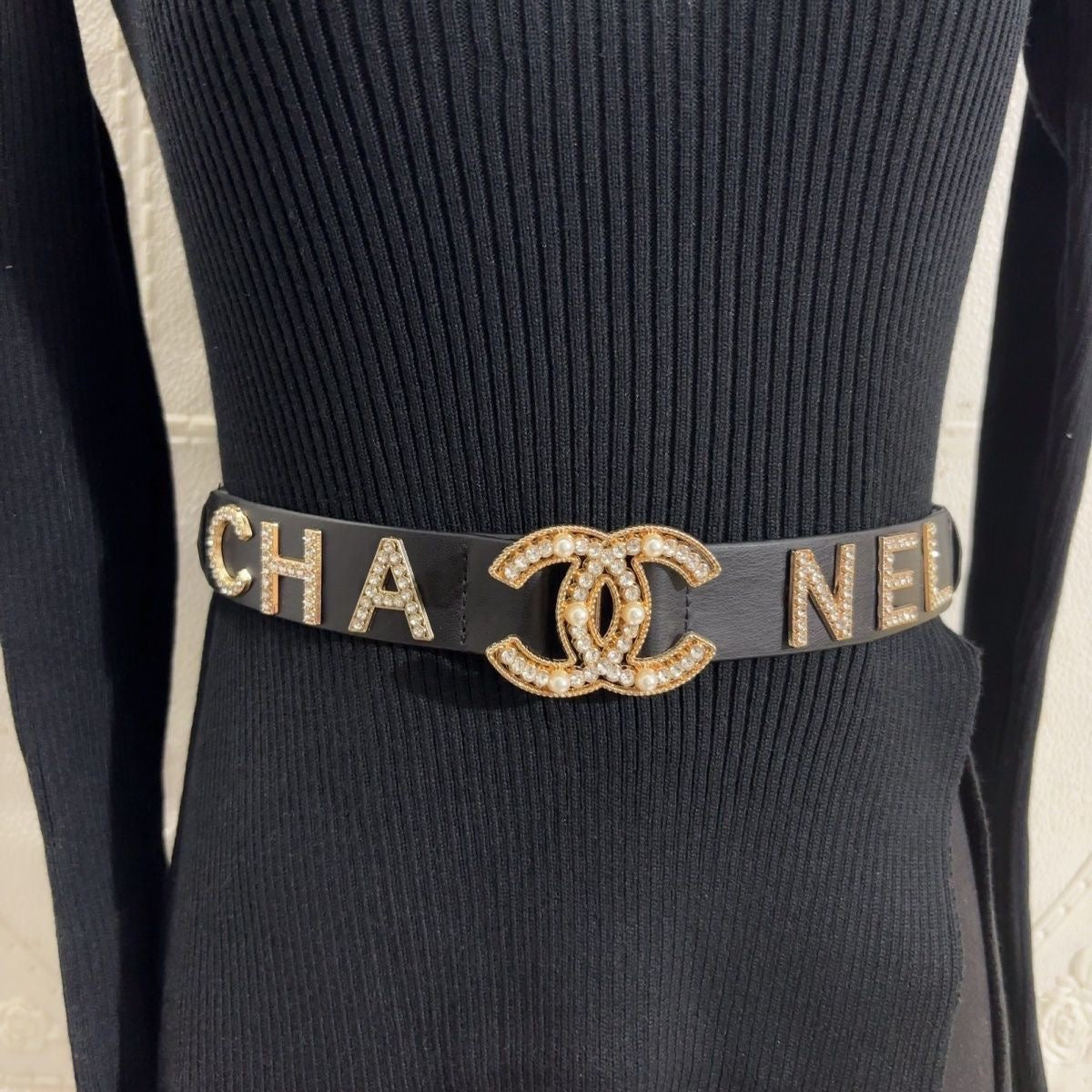 Women's versatile and fashionable waist chain