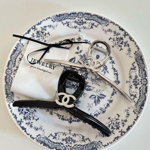 Chic Acrylic Shark Claw Clip – Black & Silver | Elegant French Style Hair Accessories for Women