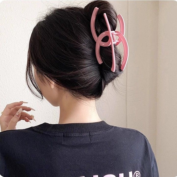 Fashion Acrylic Hair Clip 10cm – Black & White | Trendy Hair Accessories for Women