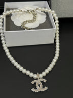 Fashionable women's Necklace