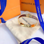 Fashionable women's bracelet